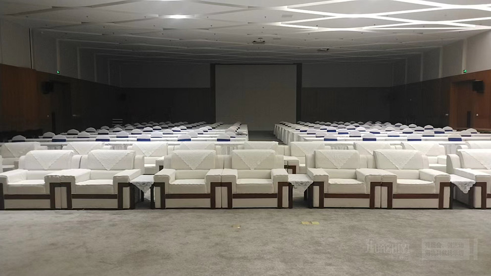 桌椅沙發租賃公司布置河南省醫學科學院會議現場
