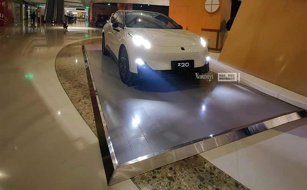華熠地臺租賃鋪設萬象城領克新能源車展現場