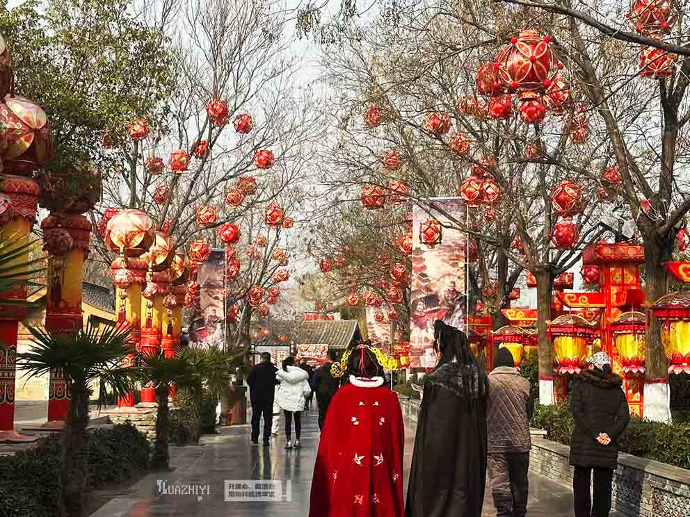 天龍八部手游嘉年華活動，華熠道旗隔離帶租賃助力